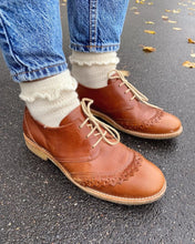 Indlæs billede til gallerivisning Opskrift på Ruffle Socks fra PetiteKnit