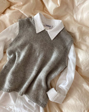 Indlæs billede til gallerivisning Opskrift på Stockholm Slipover fra PetiteKnit