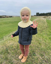 Indlæs billede til gallerivisning Opskrift på Sunday Balaclava fra PetiteKnit