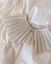 Indlæs billede til gallerivisning Opskrift på Sunday Collar fra PetiteKnit