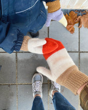 Indlæs billede til gallerivisning Opskrift på Vesterhavsvanter Junior fra PetiteKnit