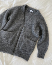 Indlæs billede til gallerivisning Opskrift på Zipper Jacket fra PetiteKnit