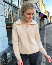 Indlæs billede til gallerivisning Opskrift på Elisabeth Blouse fra PetiteKnit