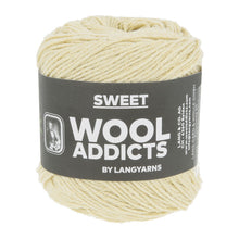 Indlæs billede til gallerivisning Plain Yoke Tee 22 garnpakke [Sweet Lang Yarns]

