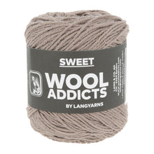 Indlæs billede til gallerivisning Plain Yoke Tee 22 garnpakke [Sweet Lang Yarns]
