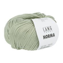 Indlæs billede til gallerivisning Norma Snonings T-shirt strikkekit [Norma] Lang Yarns
