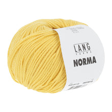 Indlæs billede til gallerivisning Norma Snonings T-shirt strikkekit [Norma] Lang Yarns

