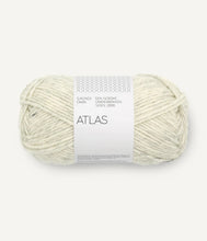 Indlæs billede til gallerivisning Hannah Jacket - strikkekit [Atlas] PetiteKnit
