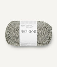 Indlæs billede til gallerivisning Louvre Sweater - strikkekit [Peer Gynt] PetiteKnit
