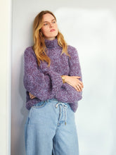 Indlæs billede til gallerivisning 2409 nr. 6 Noa sweater
