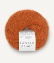 Indlæs billede til gallerivisning Kumulus Bluse PetiteKnit strikkekit [Tynn Silk Mohair]
