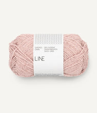 Indlæs billede til gallerivisning Alice Top PetiteKnit strikkekit [Line]
