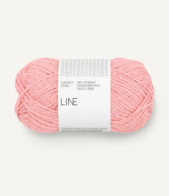 Indlæs billede til gallerivisning Wave Tee PetiteKnit strikkekit [Line]
