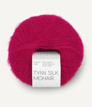 Indlæs billede til gallerivisning Kumulus Bluse PetiteKnit strikkekit [Tynn Silk Mohair]
