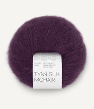 Indlæs billede til gallerivisning Kumulus Bluse PetiteKnit strikkekit [Tynn Silk Mohair]
