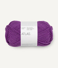 Indlæs billede til gallerivisning Hannah Jacket - strikkekit [Atlas] PetiteKnit
