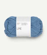 Indlæs billede til gallerivisning Wave Tee PetiteKnit strikkekit [Line]

