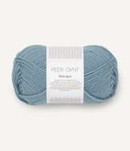 Indlæs billede til gallerivisning Louvre Sweater - strikkekit [Peer Gynt] PetiteKnit
