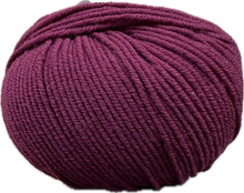 Indlæs billede til gallerivisning Dagmar Sweater Junior - garnpakke [Super Wool] PetiteKnit
