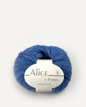Indlæs billede til gallerivisning Alice t-shirt med sadelskulder og snoninger strikkekit [Alice byPermin] 8962137
