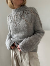 Indlæs billede til gallerivisning Dahlia Sweater
