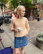 Indlæs billede til gallerivisning Kumulus Bluse O-Neck PetiteKnit strikkekit [Brushed Lace]
