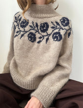 Indlæs billede til gallerivisning Rosie Yoke Sweater
