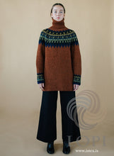 Indlæs billede til gallerivisning Opskrift på 42-8 KASTALI - Islandsk sweater til dame fra Istex
