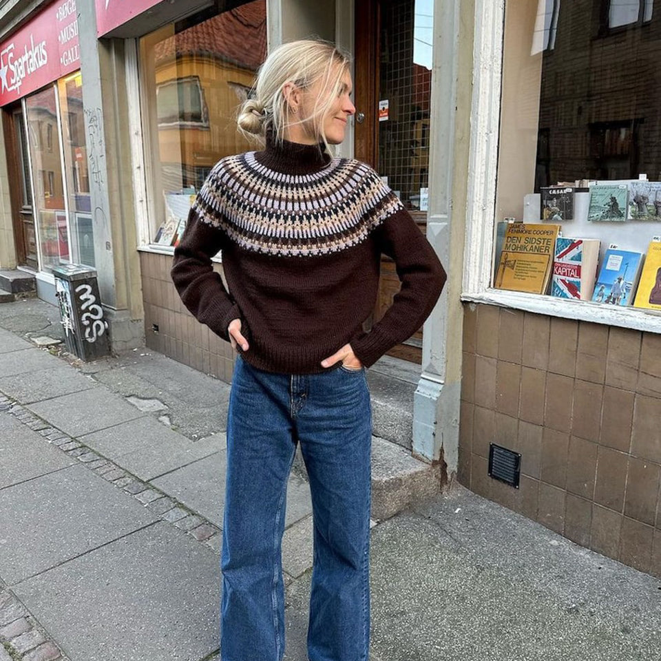 Opskrift på Celeste Sweater fra PetiteKnit