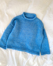 Indlæs billede til gallerivisning Opskrift på Cloud Sweater Junior fra PetiteKnit
