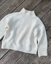 Indlæs billede til gallerivisning Opskrift på Weekend Sweater fra PetiteKnit
