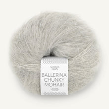 Indlæs billede til gallerivisning Sandnes Garn Ballerina Chunky Mohair gråmeleret [1022]
