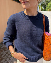 Indlæs billede til gallerivisning Vega Sweater - strikkekit [Double Sunday] PetiteKnit
