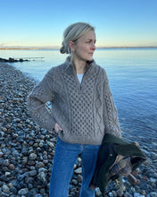 Indlæs billede til gallerivisning Dagmar Zipper Sweater

