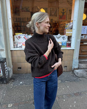 Indlæs billede til gallerivisning Hannah Sweater O-neck
