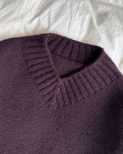 Indlæs billede til gallerivisning Hanna Sweater V-Neck - strikkekit [Atlas] PetiteKnit
