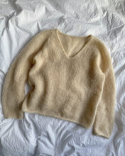 Indlæs billede til gallerivisning Kumulus Bluse PetiteKnit strikkekit [Tynn Silk Mohair]
