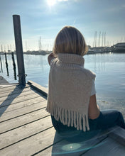 Indlæs billede til gallerivisning Nora Neck
