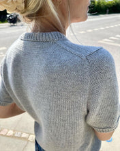 Indlæs billede til gallerivisning Poppy Tee garnpakke [Alpaca Soxx 6ply Lang Yarns]
