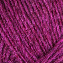 Indlæs billede til gallerivisning Istex Léttlopi royal fuchsia [1705]
