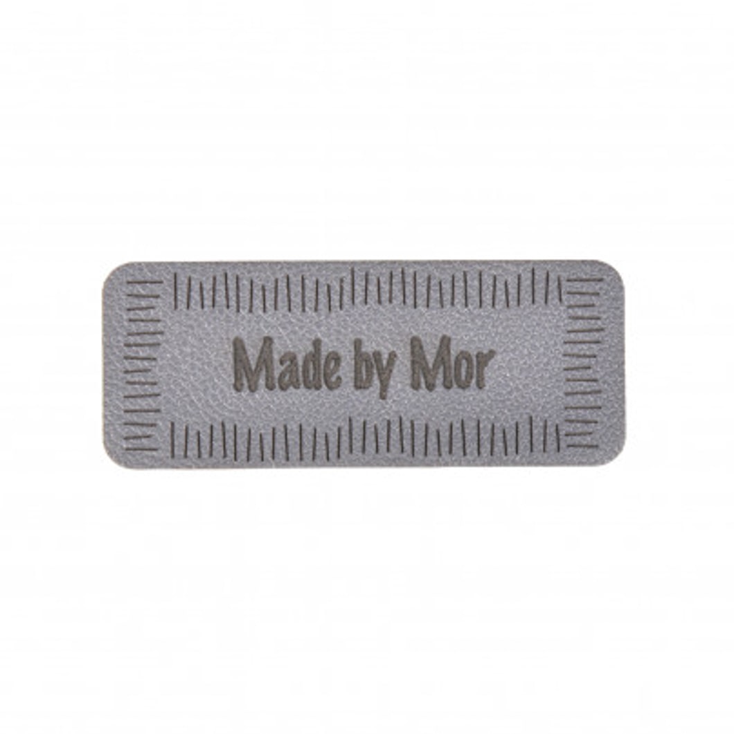 Mor Label Label grå læder - made by mor – Si-Ki Garn