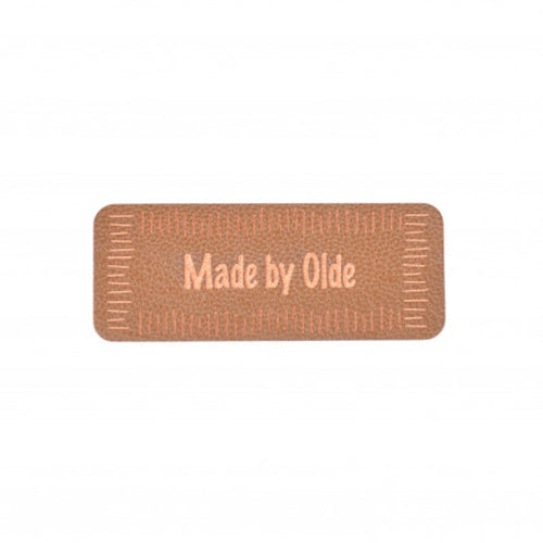Label brun læder - made by olde