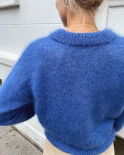 Indlæs billede til gallerivisning Opskrift på Stockholm Sweater V-neck fra PetiteKnit
