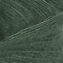 Indlæs billede til gallerivisning Sandnes Garn Tynn Silk Mohair dyb skovgrøn [8581]
